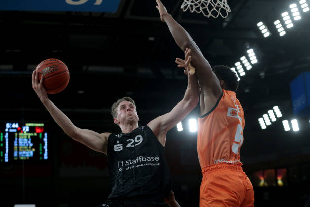 我可以帮你 我可以帮你