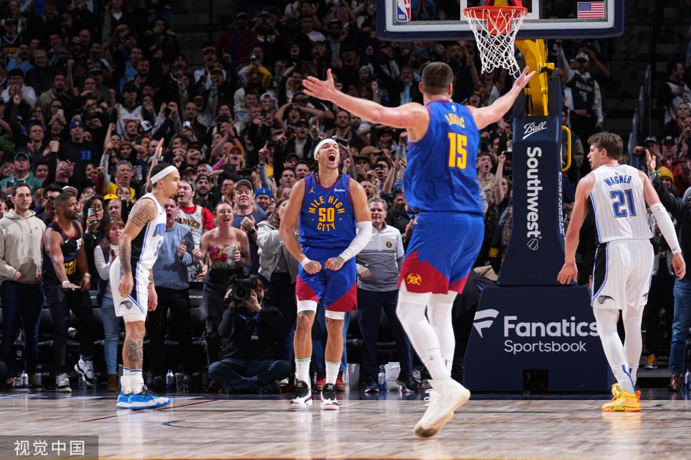 持百分之百 持百分之百